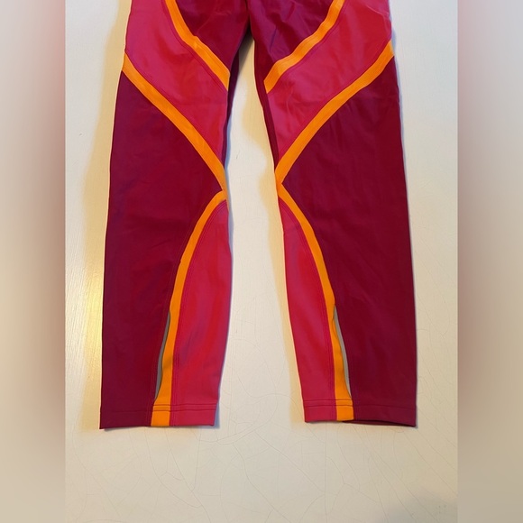 Lululemon Wild Twist 7/8 25” Tight Leggings Ruby Red Fuchsia Pink Amber Size 10 - Picture 6 of 12